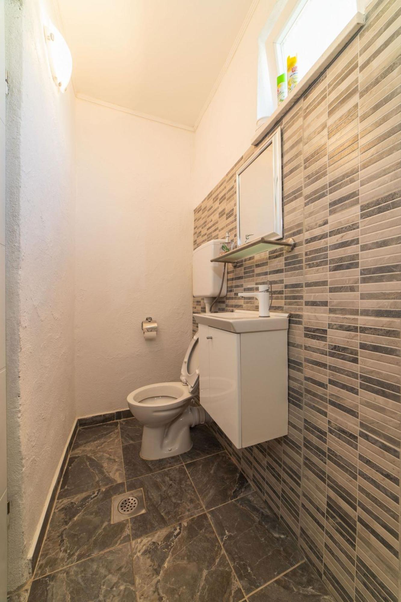 Apartment Livaja Kastel Novi Ruang foto